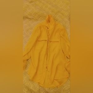 Cute light pink polyester 3/4 zipper shirt
